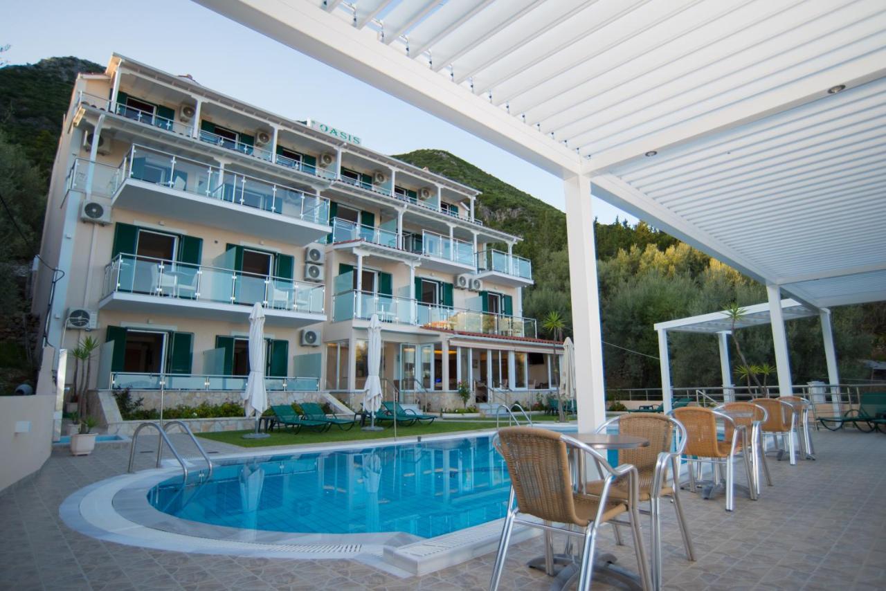 Oasis Hotel Perigiali Bagian luar foto