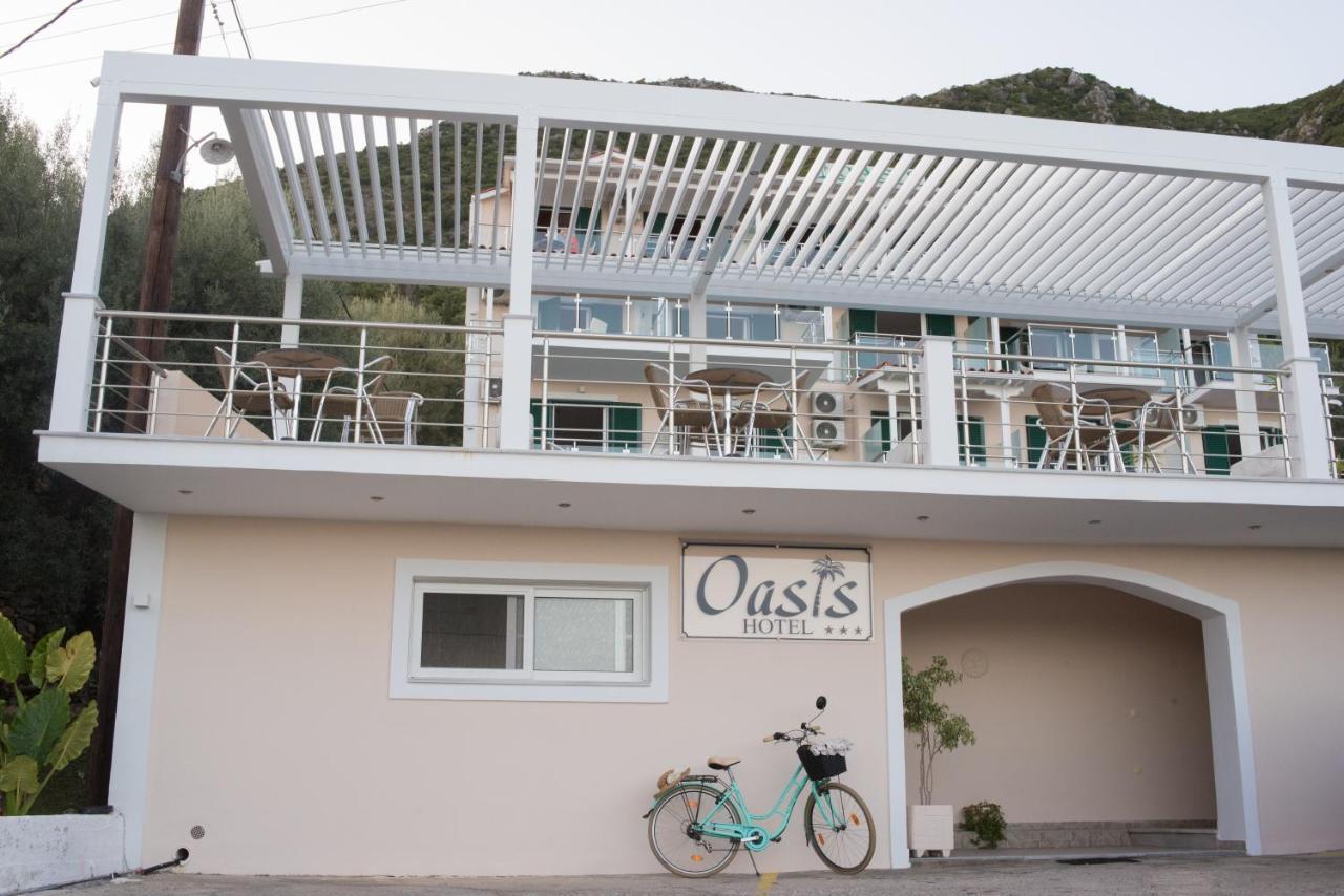 Oasis Hotel Perigiali Bagian luar foto
