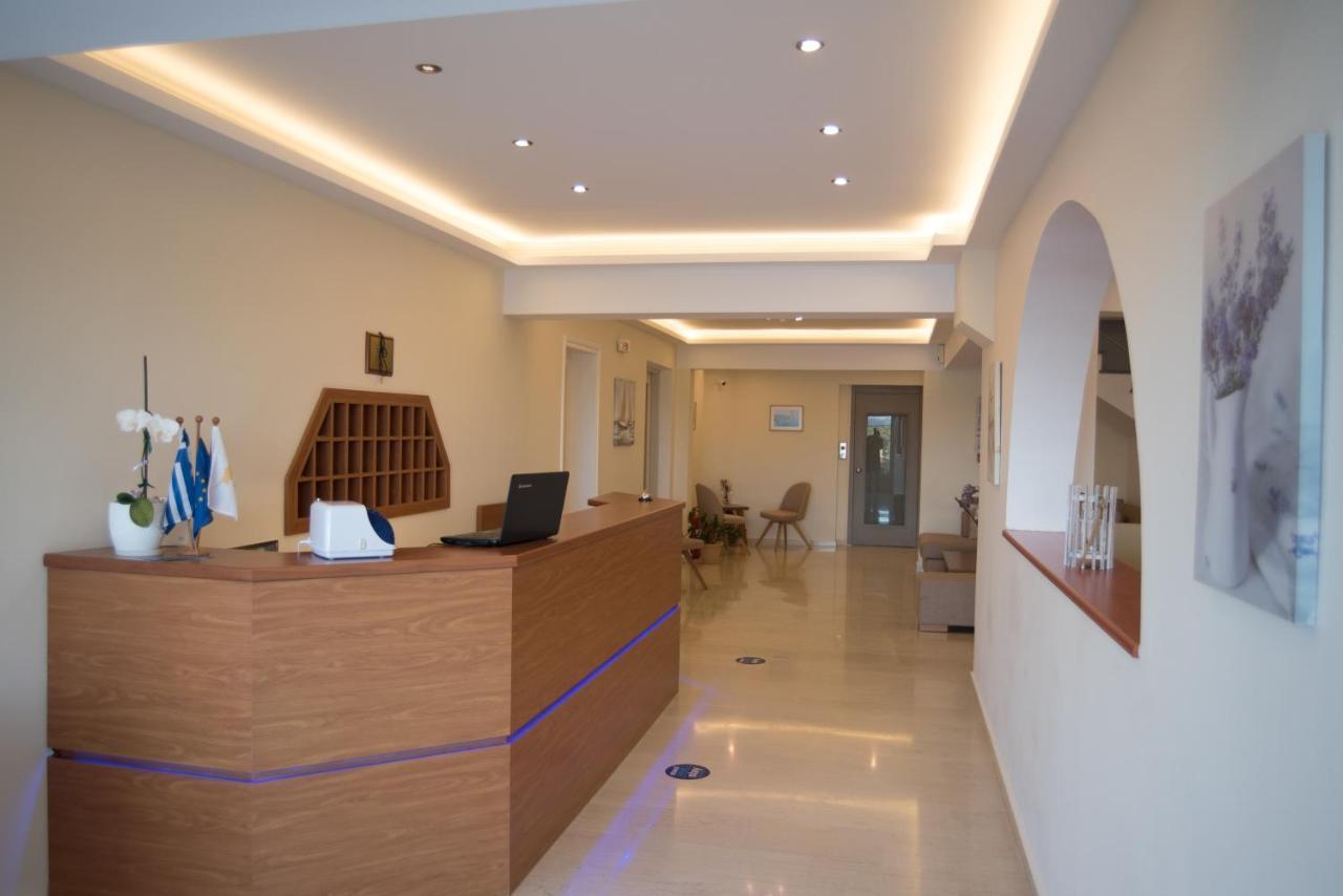 Oasis Hotel Perigiali Bagian luar foto